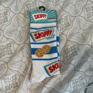 White and Blue Men's Casual Socks